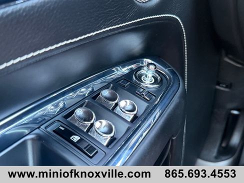 Used 2015 Rolls-Royce Ghost RWD image 27