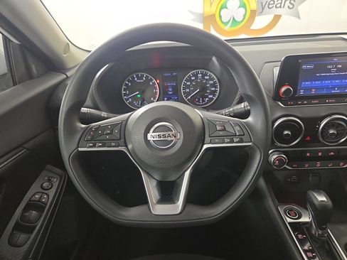 Used 2020 Nissan Sentra S image 14