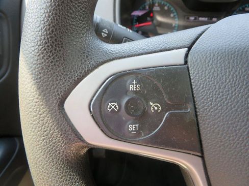 Used 2021 Chevrolet Colorado W/T w/ Custom Special Edition RWD image 15