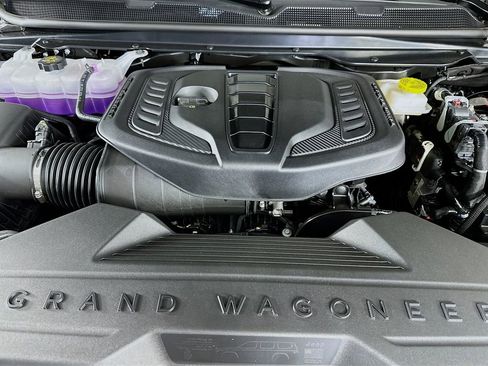 New 2026 Jeep Grand Wagoneer Limited AWD/4WD image 39