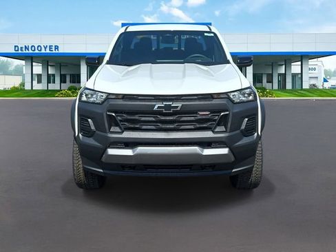 New 2026 Chevrolet Colorado Trail Boss AWD/4WD image 3