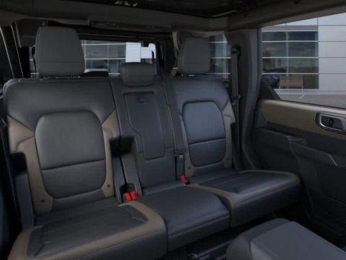 New 2026 Ford Bronco Big Bend w/ Black Diamond Package AWD/4WD image 11