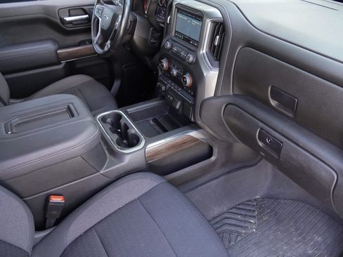 Used 2021 Chevrolet Silverado 1500 LT Trail Boss w/ Bed Protection Package AWD/4WD image 10