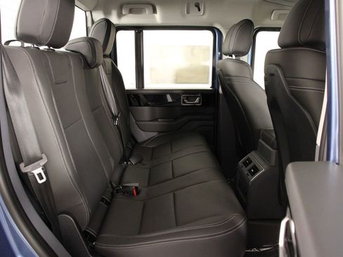 New 2025 INEOS Grenadier Fieldmaster Edition image 13