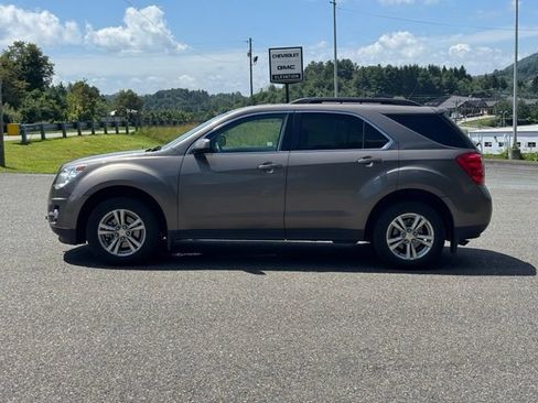 Used 2011 Chevrolet Equinox LT FWD image 25