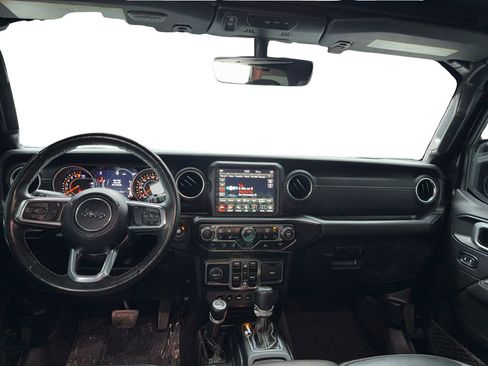 Used 2022 Jeep Wrangler Unlimited Sahara w/ Cold Weather Group AWD/4WD image 20