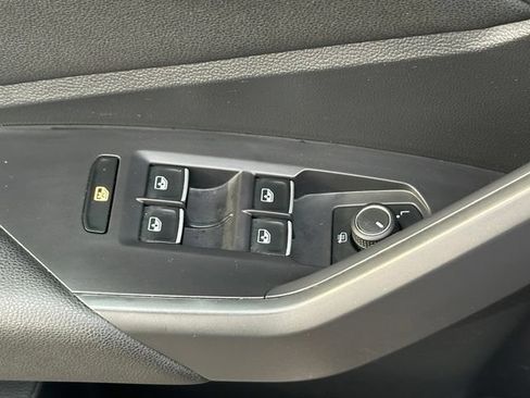 Used 2021 Volkswagen Jetta SEL FWD image 20