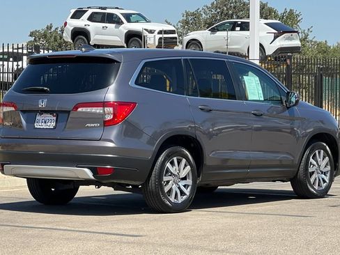 Used 2019 Honda Pilot EX image 5