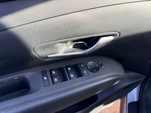 Used 2026 Hyundai Tucson SEL FWD image 16