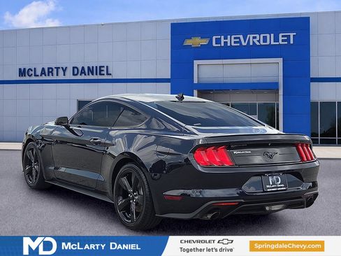 Used 2021 Ford Mustang Coupe w/ Black Accent Package RWD image 4