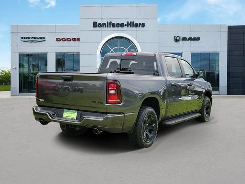 New 2026 RAM 1500 Express AWD/4WD image 4