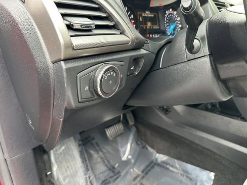 Used 2020 Ford Fusion S image 25