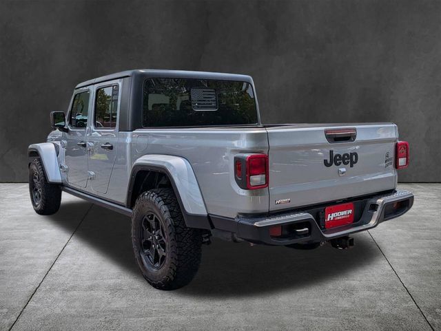 Used 2021 Jeep Gladiator Overland AWD/4WD image 7