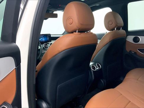 Certified 2021 Mercedes-Benz GLC 300 image 16