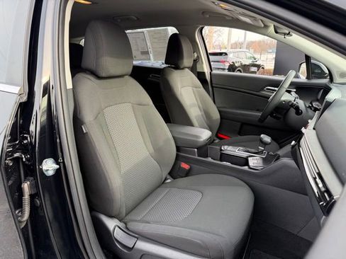 Certified 2026 Kia Sportage LX image 19