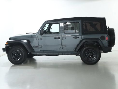 Used 2024 Jeep Wrangler Unlimited Sport AWD/4WD image 38