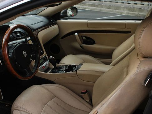 Used 2010 Maserati GranTurismo Coupe image 15