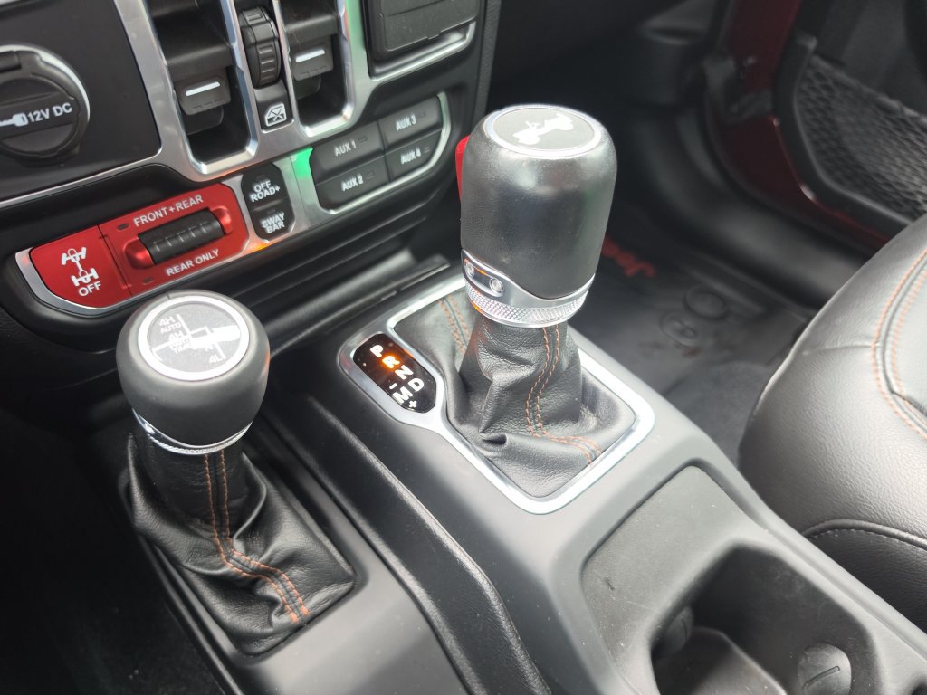 Used 2021 Jeep Wrangler Unlimited Rubicon AWD/4WD image 31