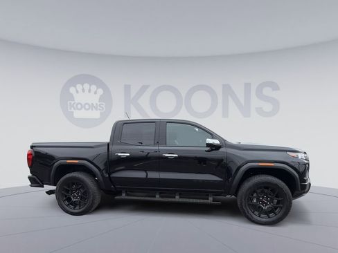 New 2026 GMC Canyon Denali w/ LPO, Denali Black Edition AWD/4WD image 8