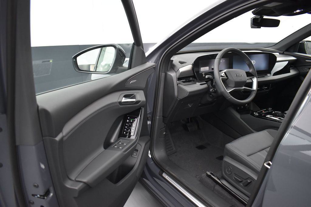 New 2027 Audi Q6 e-tron Premium AWD/4WD image 5