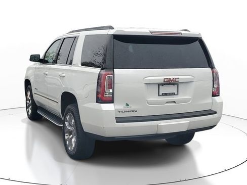 Certified 2018 GMC Yukon SLT w/ Open Road Package AWD/4WD image 3