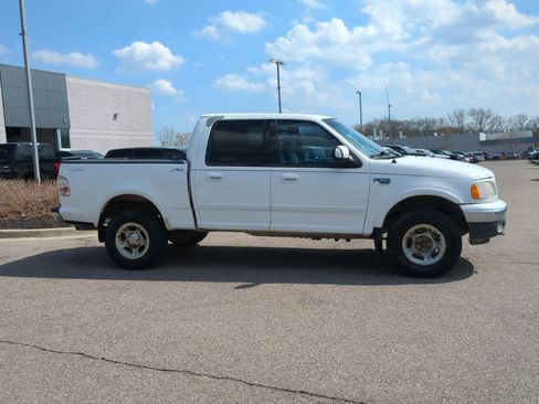 Used 2001 Ford F150 Lariat AWD/4WD image 9