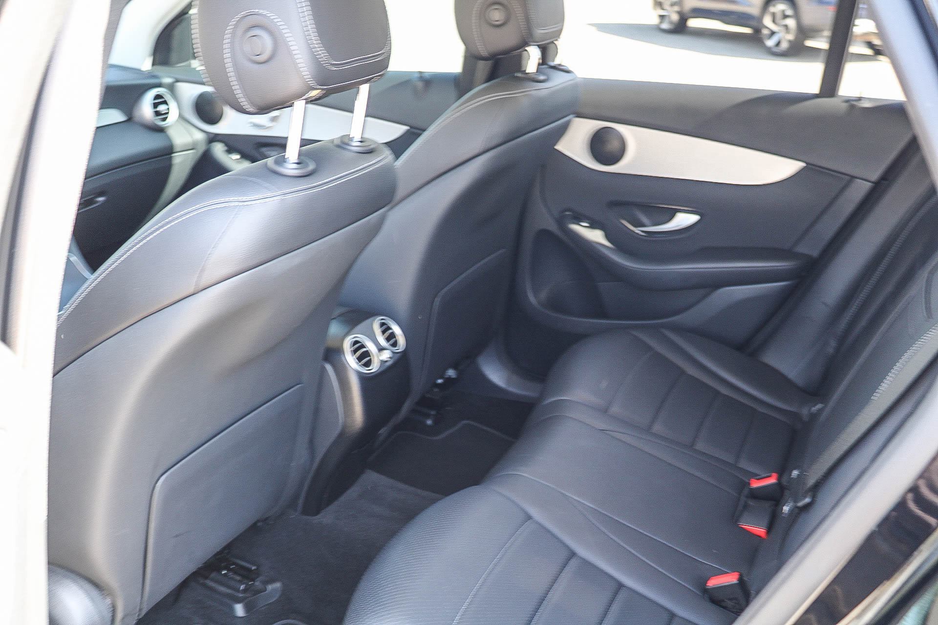 Used 2022 Mercedes-Benz GLC 300 image 20
