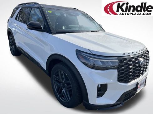 New 2026 Ford Explorer ST image 1