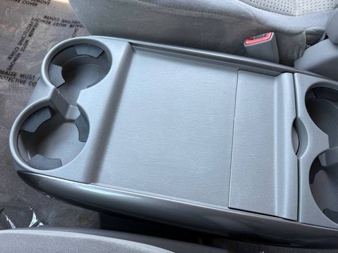 Used 2008 Toyota Sienna LE FWD image 39