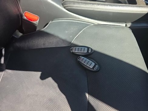 Used 2022 INFINITI QX80 Luxe w/ Cargo Package image 16