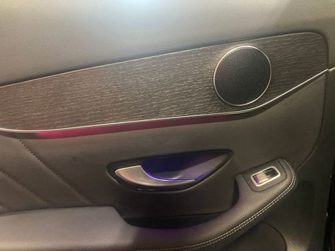 Used 2022 Mercedes-Benz GLC 300 GLC 300 image 16