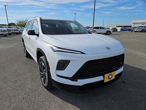 New 2026 Buick Enclave Sport Touring w/ Power Package image 7