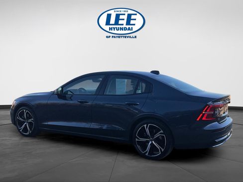 Used 2024 Volvo S60 B5 Ultimate w/ Climate Package image 4