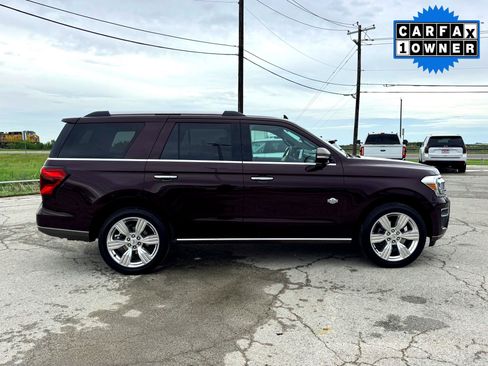 Used 2024 Ford Expedition King Ranch RWD image 5