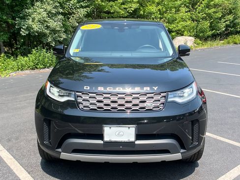 Used 2024 Land Rover Discovery S AWD/4WD image 8