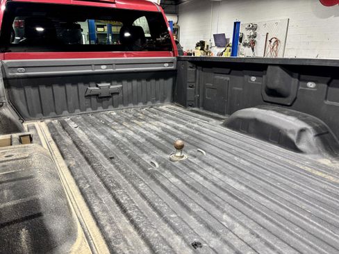 Used 2020 Chevrolet Silverado 3500 LT w/ Convenience Package image 14