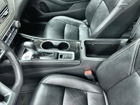 Used 2023 Nissan Altima 2.5 SL FWD image 18