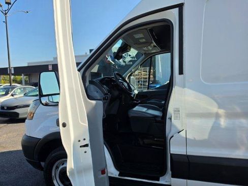 Used 2019 Ford Transit 250 148 High Roof Extended RWD image 29