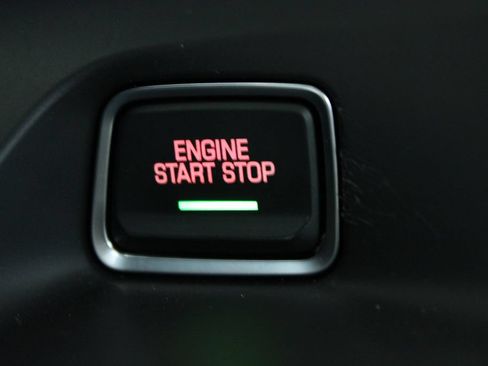 Used 2022 Chevrolet Camaro SS RWD image 17