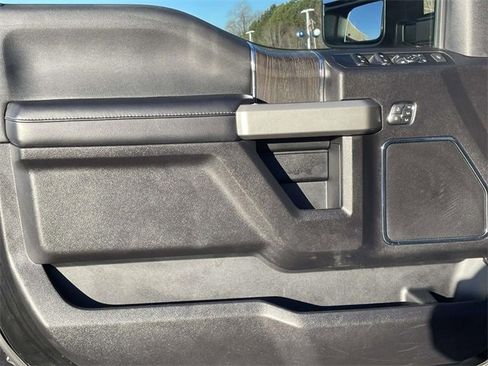 Certified 2021 Ford F250 Lariat w/ Lariat Ultimate Package image 14