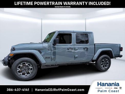New 2026 Jeep Gladiator Sport AWD/4WD image 5