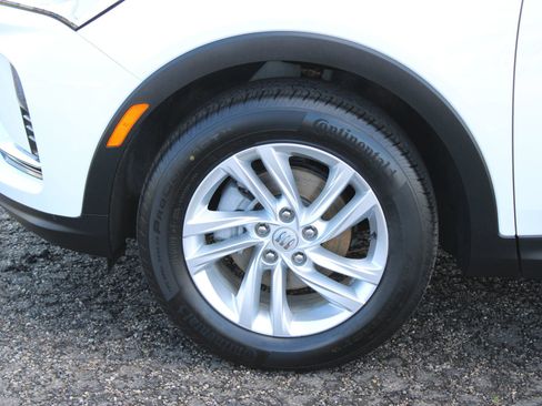 Used 2024 Buick Envista Preferred w/ Convenience I Package image 11