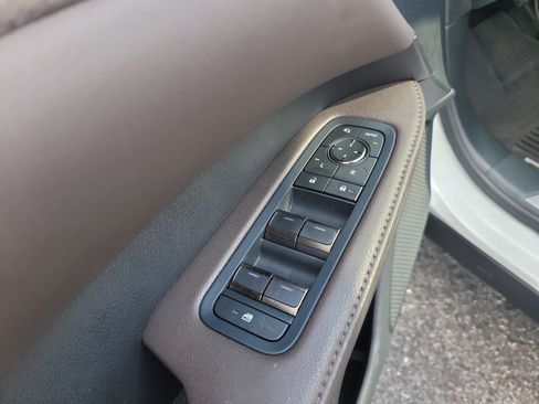Used 2023 Lexus RX 350 FWD w/ Accessory Package (Z1) image 17
