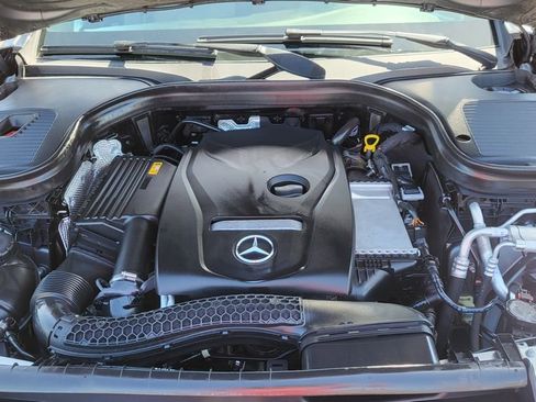 Used 2018 Mercedes-Benz GLC 300 image 41