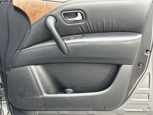 Used 2024 Nissan Armada SL w/ Captain's Chairs Package AWD/4WD image 24