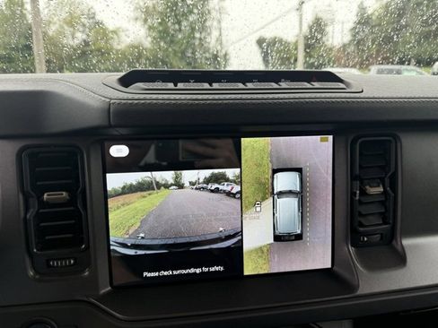 New 2025 Ford Bronco Badlands image 32