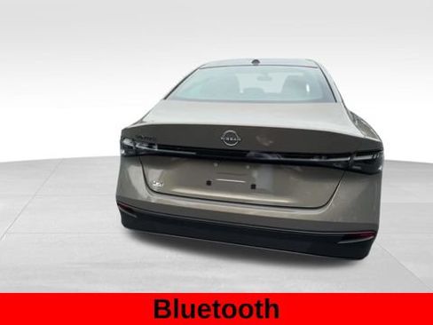 Used 2026 Nissan Sentra SV w/ Floor Mat Package FWD image 5