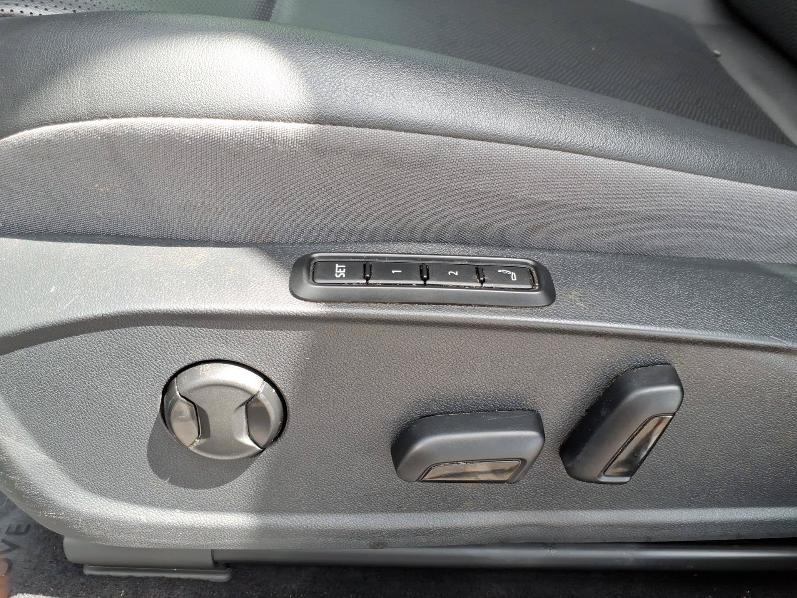 Certified 2023 Volkswagen ID.4 Pro S Plus AWD/4WD image 22