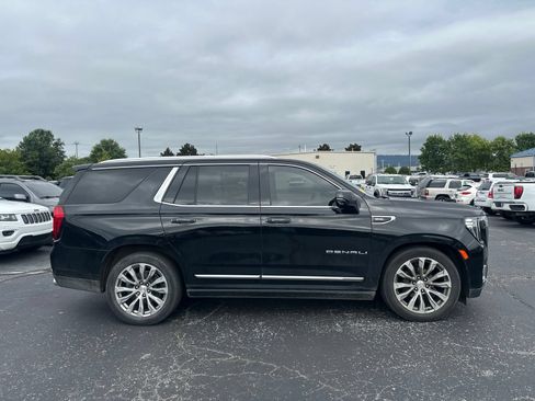 Used 2021 GMC Yukon Denali w/ Denali Ultimate Package AWD/4WD image 4
