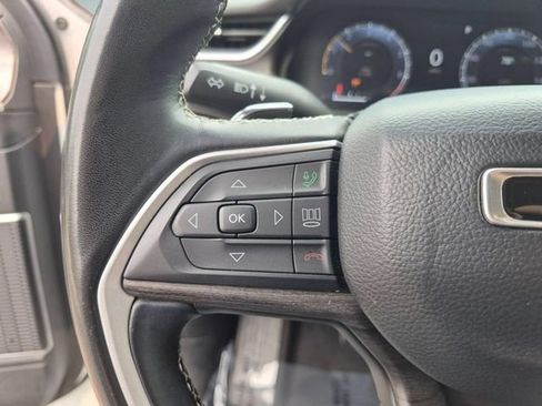 Used 2022 Jeep Grand Cherokee L Limited AWD/4WD image 19